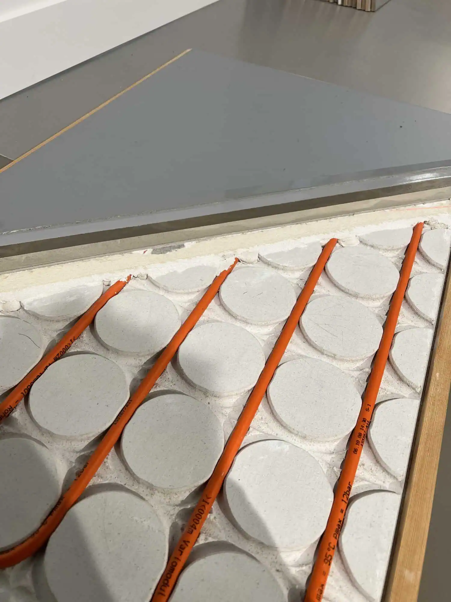 Opbouw_Variokomp_Vloerverwarming_Motion_Gietvloer