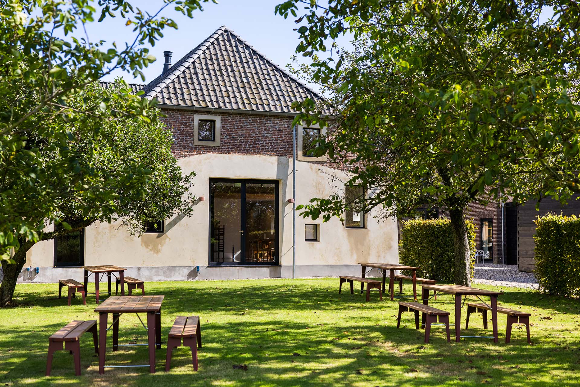 PU Business Gietvloer – Eventlocatie – Zandcement en fermacell ondervloer – Motion Gietvloeren