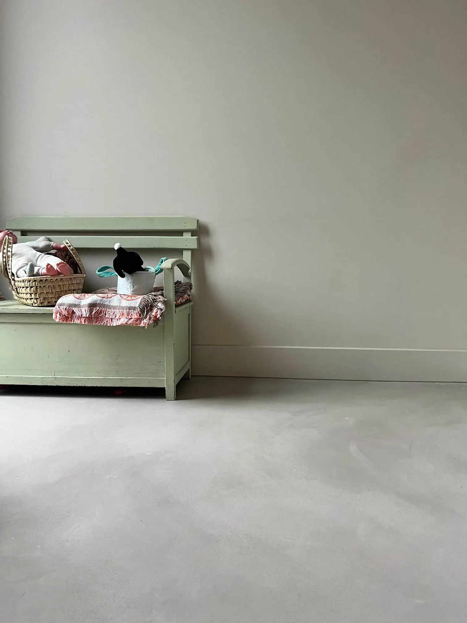 Microcement-minimalistisch-beige